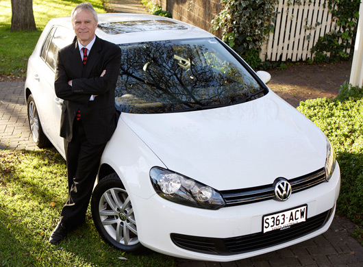 Volkswagen Australia delivers 100,000th Golf