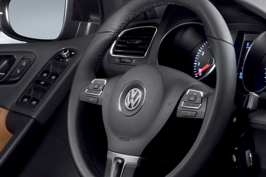 2009 Volkswagen Golf VI in detail