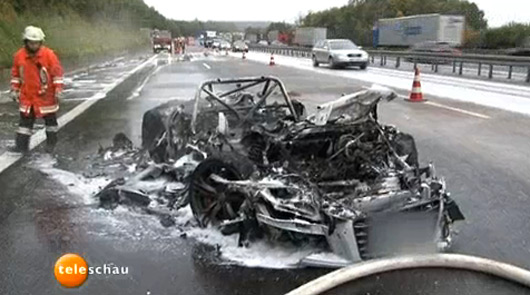 Audi-R8-GT-crash-Oct2010.jpg