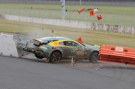 Aston Martin V8 Vantage Rally Calder crash