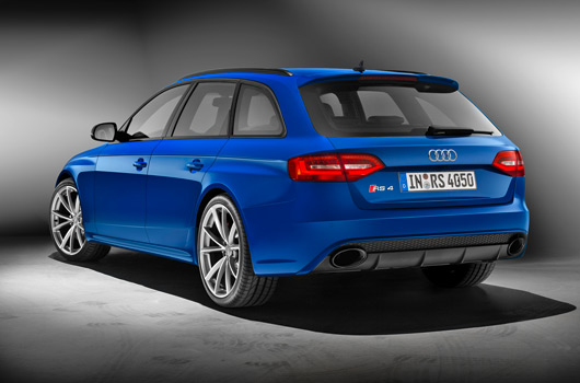 Audi RS4 Avant Nogaro selection